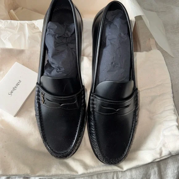 NWT SAINT LAURENT Black Leather Loafers - Picture 6 of 7